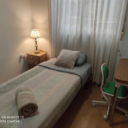 Habitacion L Lägenhet Madrid Exteriör bild
